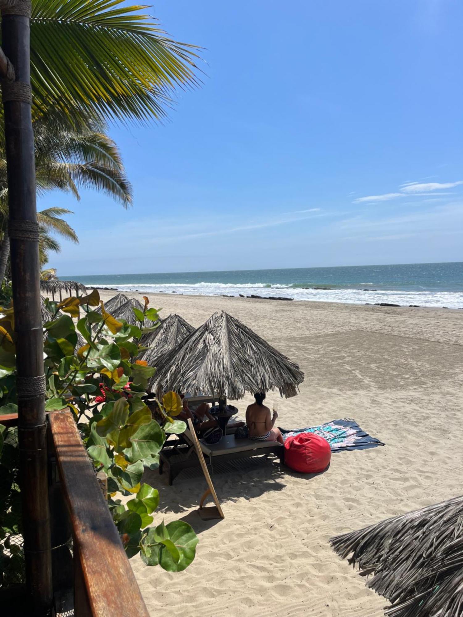 Los Corales Máncora Esterno foto